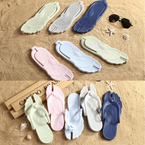 Folding beach slippers